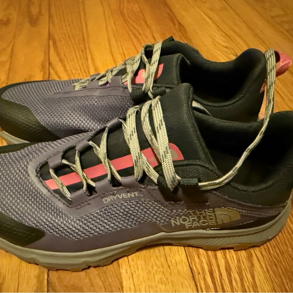 The North Face Womens Cragstone Waterproof Trail Hiking Sneaker- Lunar Slate 9.5